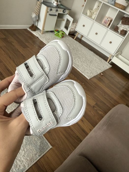 Кроссовки tombi детские