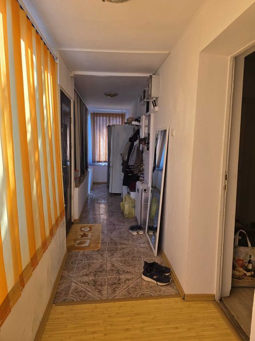 Casă la țară cu livadă pe teren de 2.000 m² – Zimbru, Călărași – Panouri fotovoltaice cu baterie
