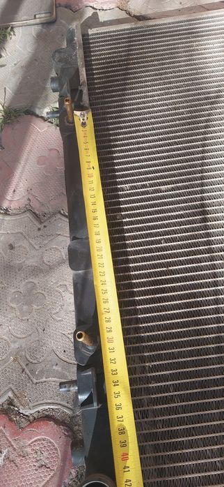 Радиатор немного капает.