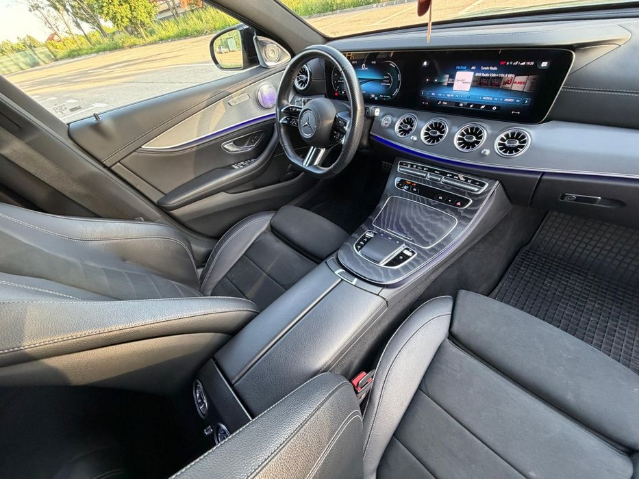 Mercedes Benz Gri Hybrid 02