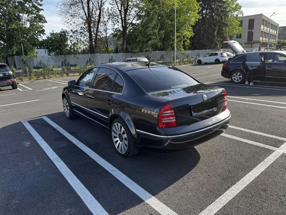 Skoda Superb  2.0TDI