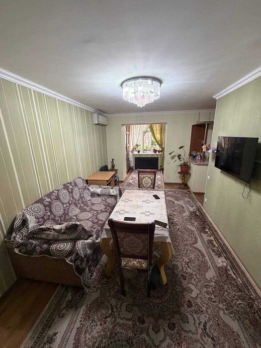 Продается 2х комнатная квартира на 2м этаже