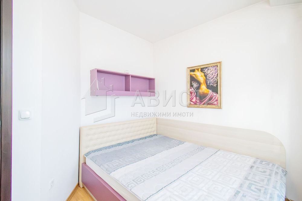 Продава се Двустаен апартамент в София, Център - 54 кв.м за 2333 €/кв.м - Снимка #8