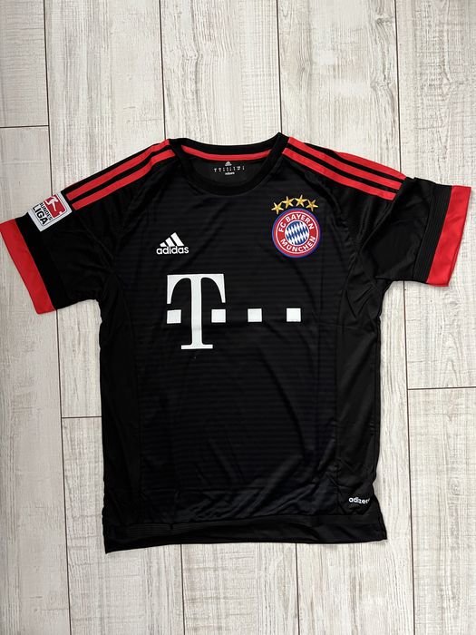 Футболни фланелки