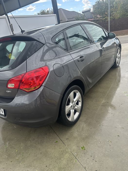 OPEL Astra 2012 — imagine 5