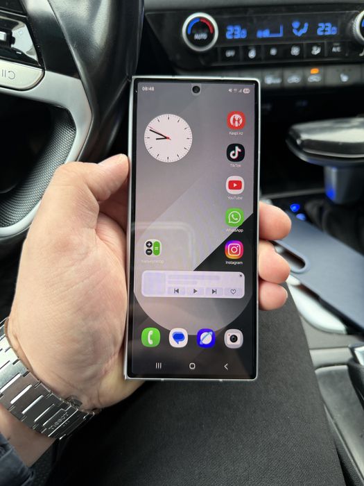 Samsung Galaxy Z Fold 6
