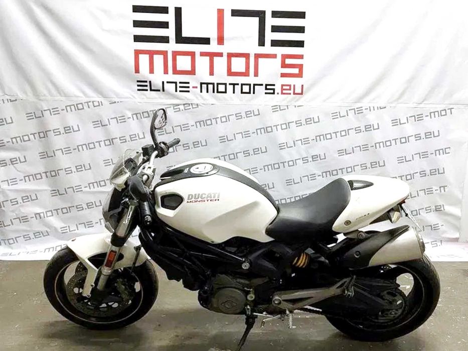 Ducati Monster 2011 - numai 9.900 km - Rate / posibilitate de Finanțare - Import Canada
