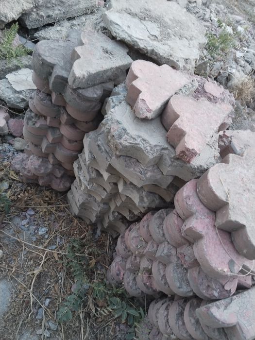 Отдам бесплатно старую брусчатку