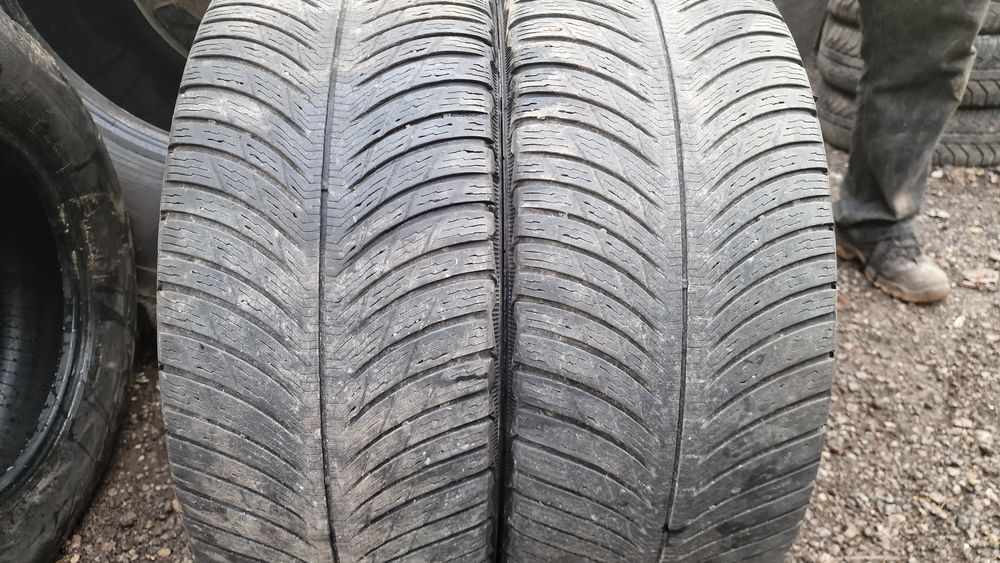 Anvelope 245/45R18 marca Michelin, DOT 2021,M+S