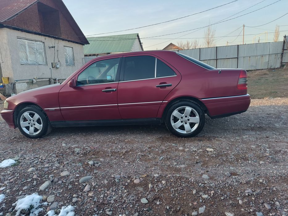 Мерседес бенз  с202