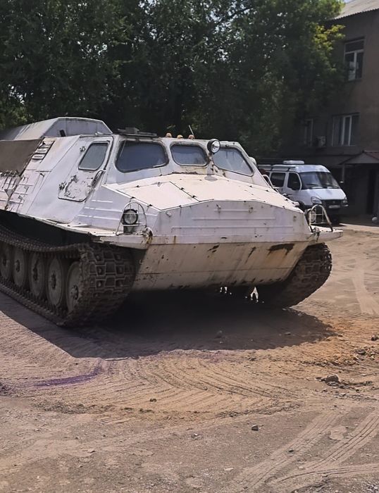 ГТТ гусеничный тягач. СССР