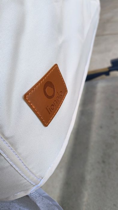 Продавам детско легло Lionello next to me