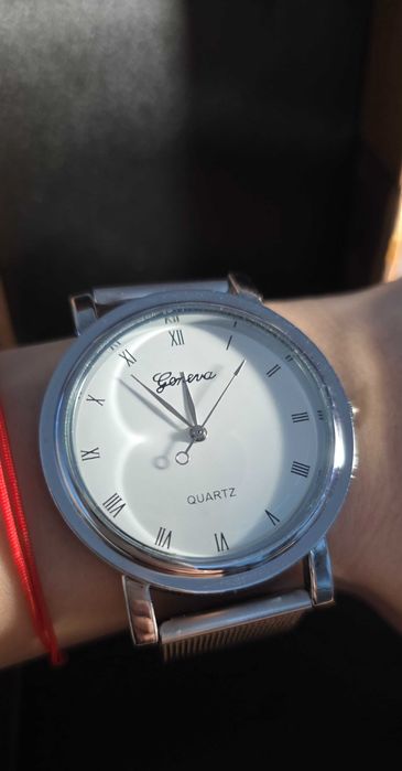 Ceas geneva nepurtat