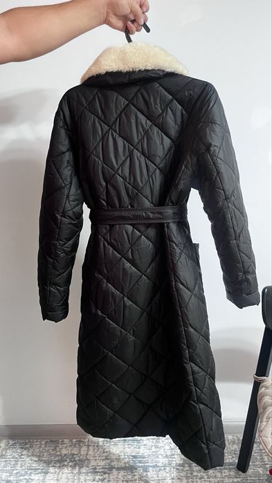 Куртка зима пуховик продам б/у