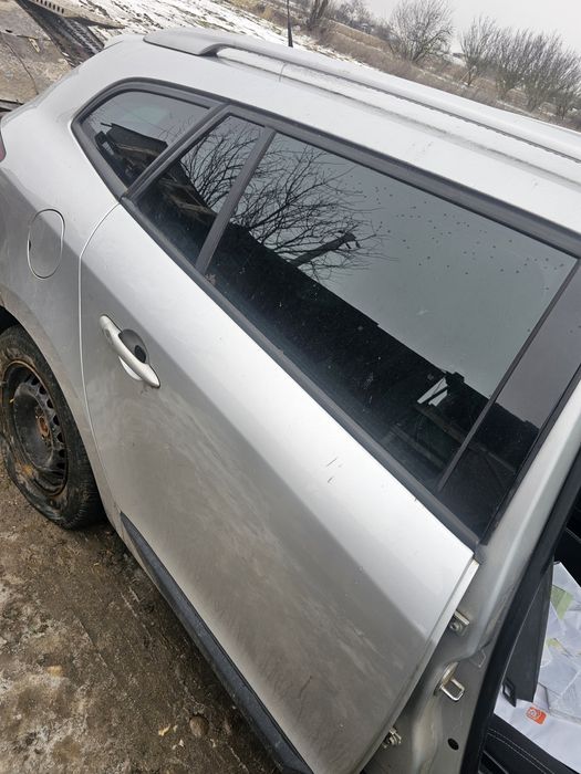 Usa portiera fata spate stanga dreapta megane 3 facelift