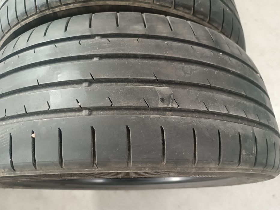 2buc Anvelope Vara 215 45 18 Toyo dot2019