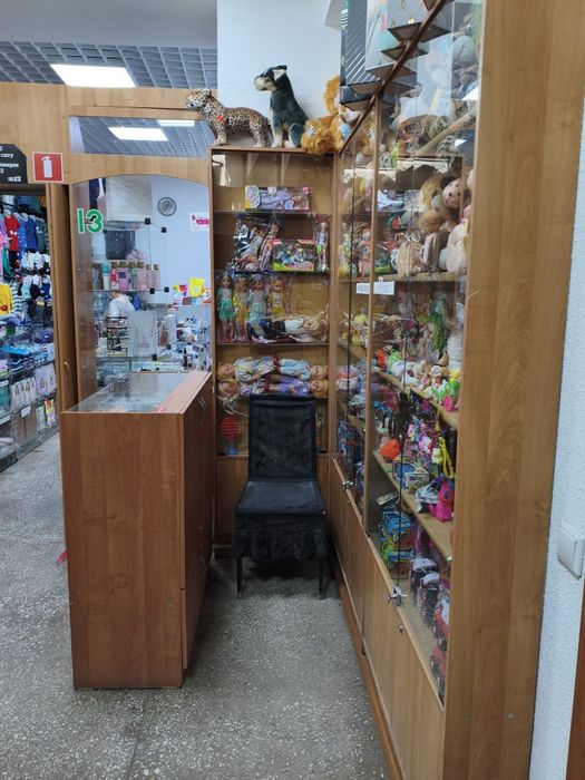 Продаётся бутик в магазине Прогресс.
