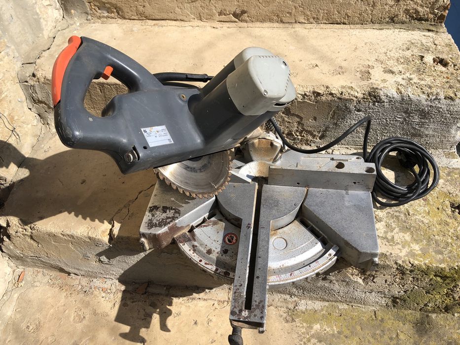 потапящ циркуляр-пендула, мощност 1200 W, Германия