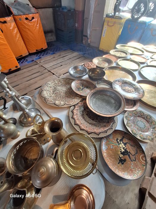 Голям лот Месингови и Медни съдове