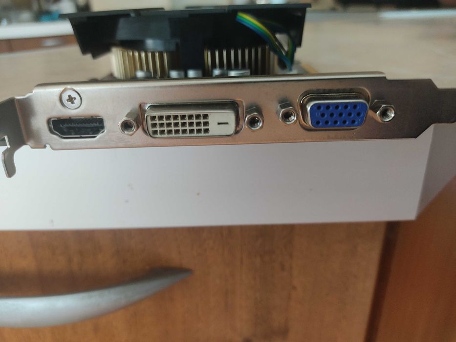 ASUS GeForce GTX 750 (Phoenix OC Edition) 1 GB