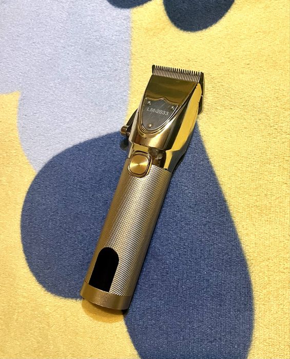 masina de tuns LM-2033