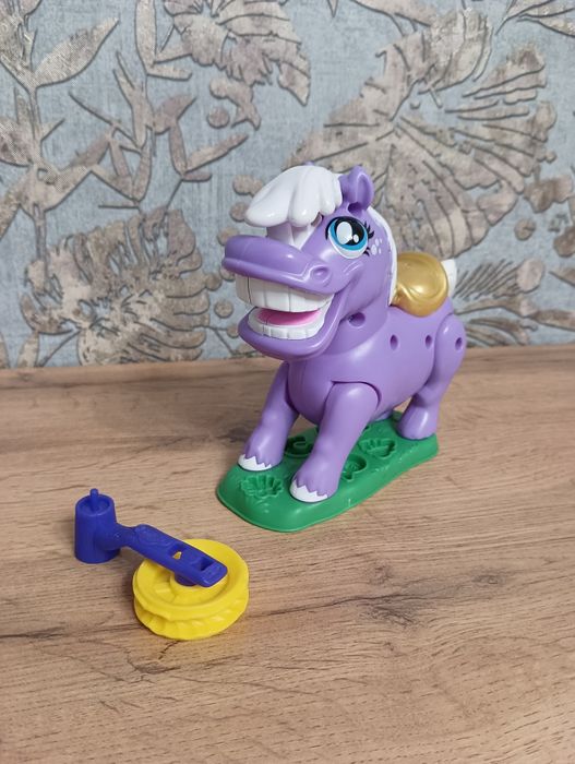 Наборы Play DOH оригинал, без пластилина.