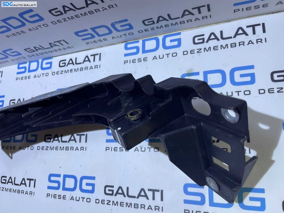 Suport Ghidaj Spoiler Bara Fata Far Dreapta Volkswagen Polo 6R 2010 - 2018 Cod 6R0805072E [D0901]