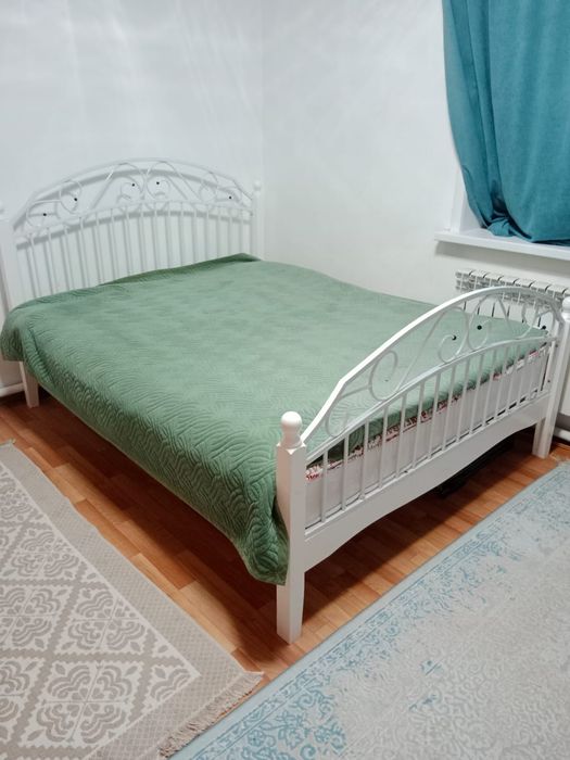 Продам кровать двуспальная