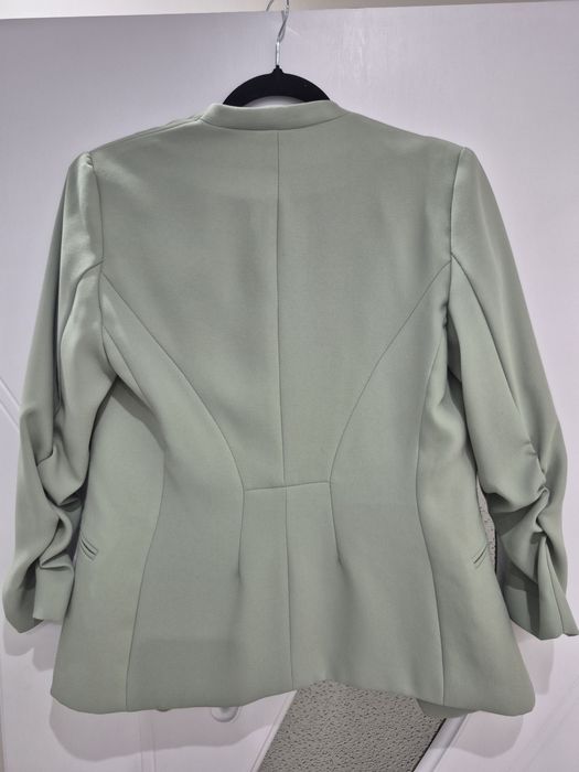 Сако в зелено 3/4 ръкави