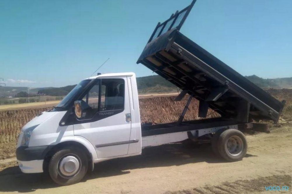 Transport Moloz Debarasari Mobila Veche Cu Personal