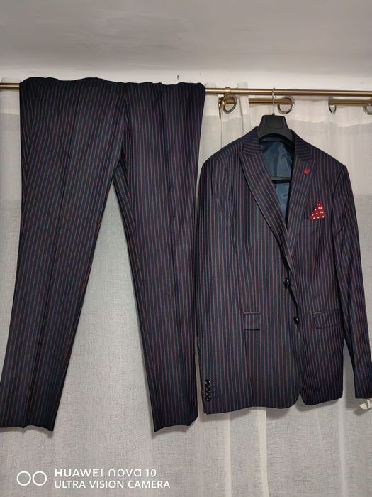 Costum bărbați elegant