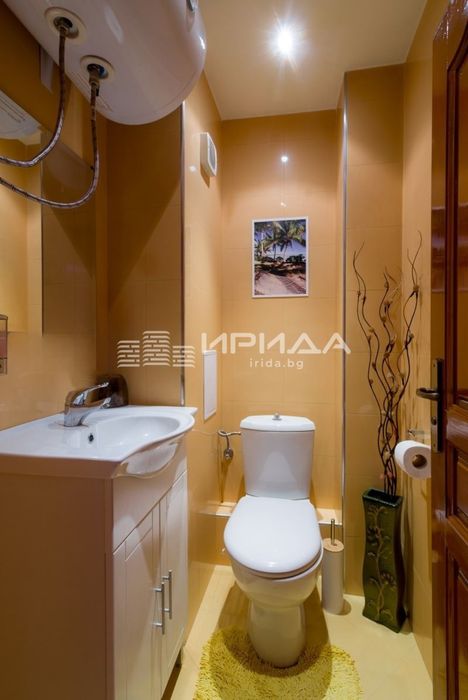 Продава се Тристаен апартамент в София, Център - 98 кв.м за 1978 €/кв.м - Снимка #8