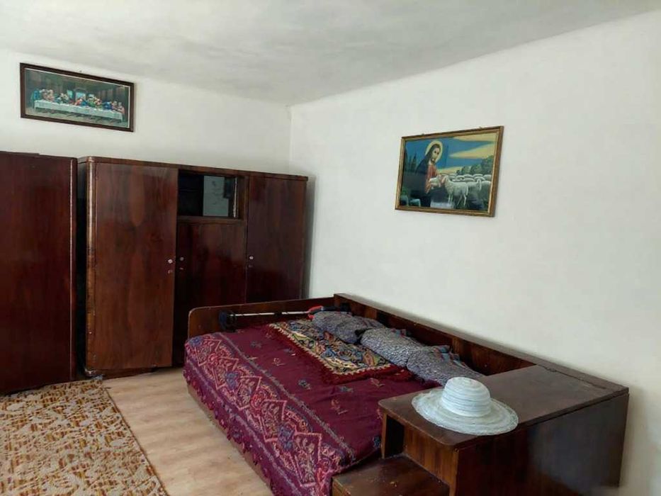 Casă cu șură, grajd și teren generos – Fântânele, Sibiu