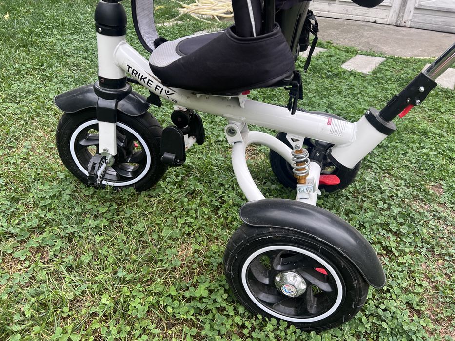 Vand tricicleta Trike Fix V3, 3 in 1, rotativa 360°, cu roti fara presiune, pentru copii 1-6 ani, 28cm