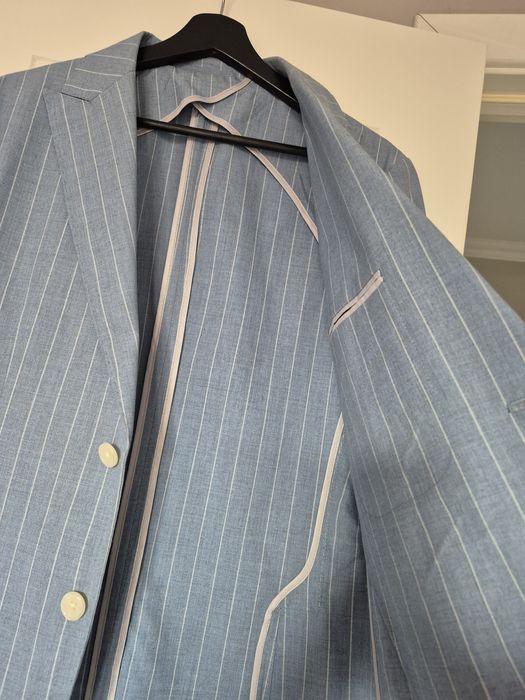 Продам пиджак и брюки