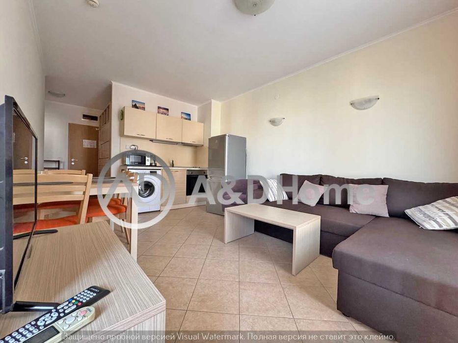 Двустаен апартамент, комплекс ”Royal Sun” в Слънчев бряг