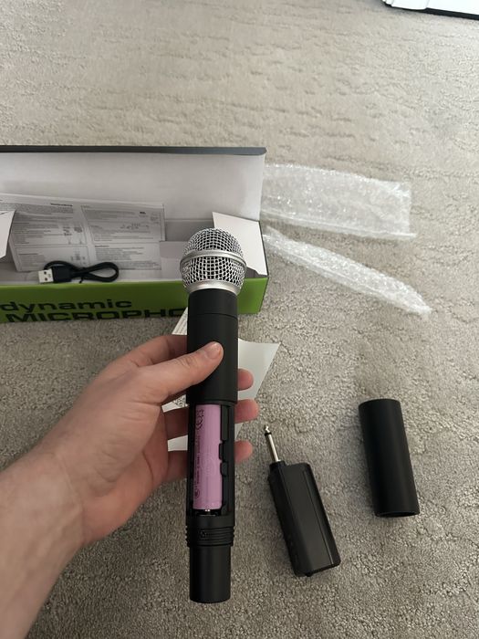 Microfon wireless nou fara fir