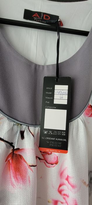 Rochie casual nouă, cu eticheta