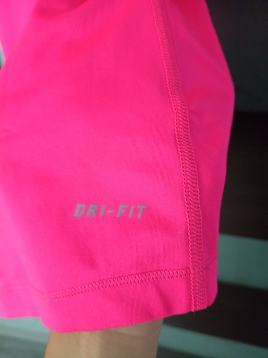 NIKE PRO дамска тениска