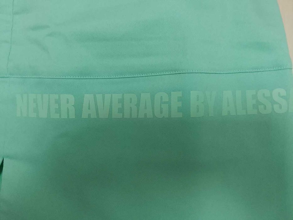 Сет пола и къс блейзър на Алесса Alessa