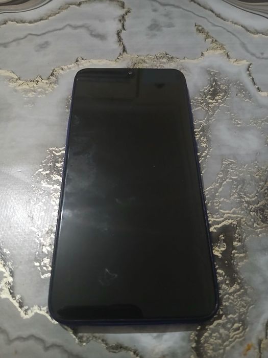 Redmi 8a sotiladi 64 xotiralik