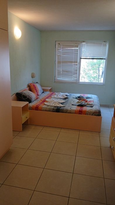 Стаи и Апартамент за нощувки в х.л Кристал и х.л Грамада