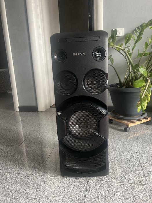 Vand boxa Sony MHC!