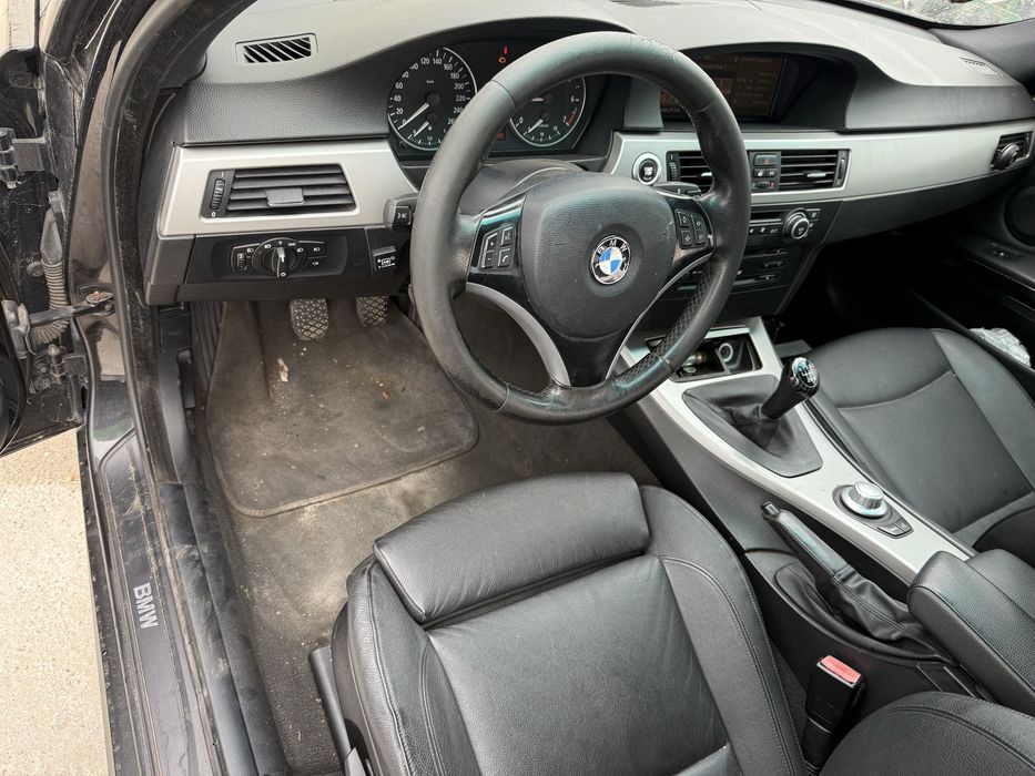 Plansa bord bmw e90,e91, e60, e61, 520,525, 530, 535, 320, 325, 330