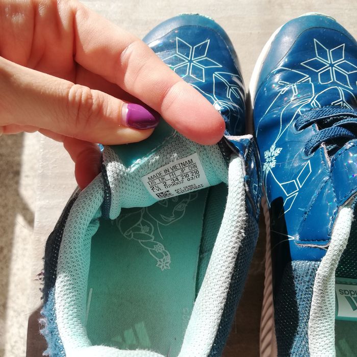 Маратонки adidas disney frozen р-р 35