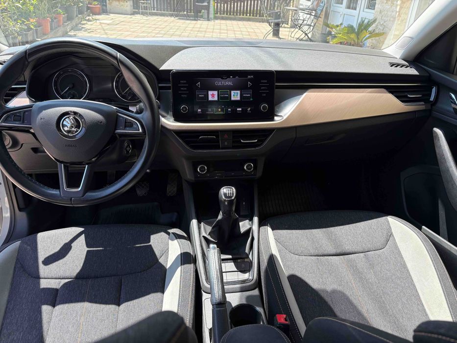 Skoda Scala Style 2020 1.0 TSI, cutie manuala, intretinuta foarte bine