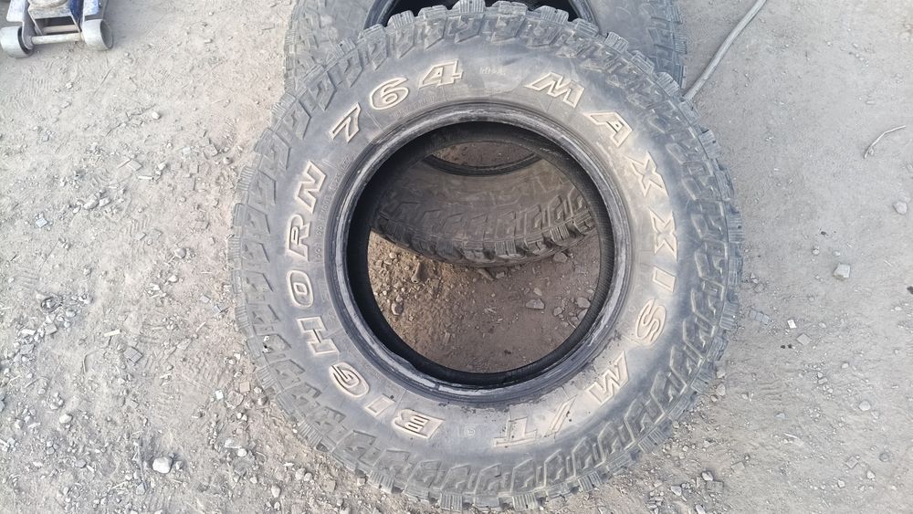 Продам 265/70/R16 грязивой