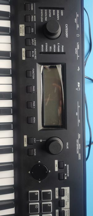 Sintetizator Clape Orga Korg Kross 2