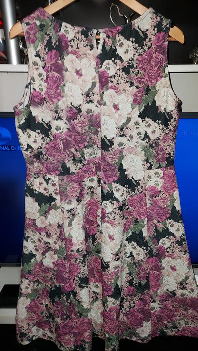 Rochie dama inflorata