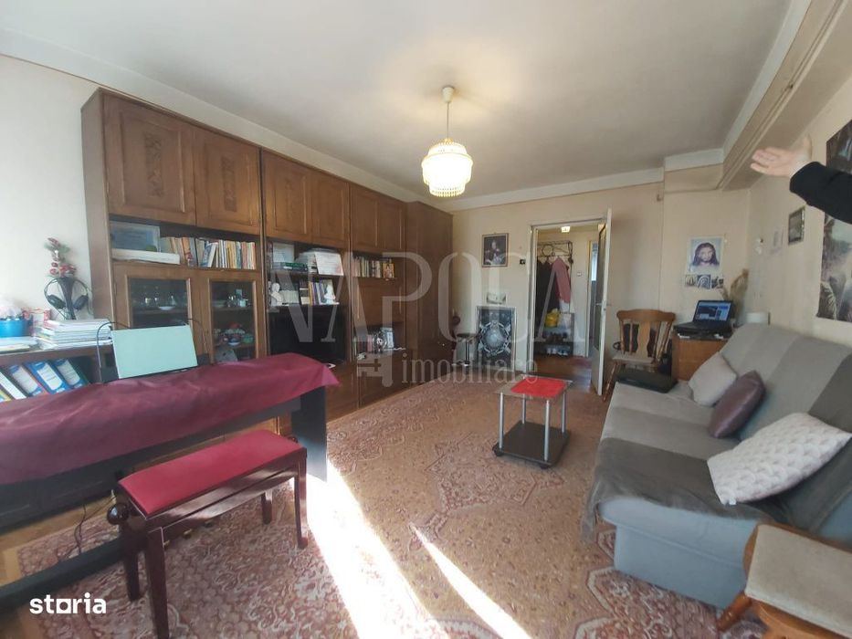 Apartament 3 camere de vanzare in Decebal Oradea, Oradea